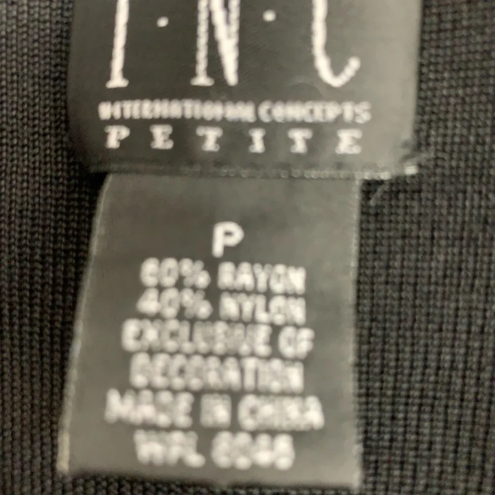 I.N.C Petite Top Sz P - Picture 4 of 4